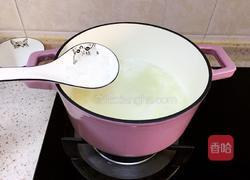 枸杞银耳羹的做法图解4