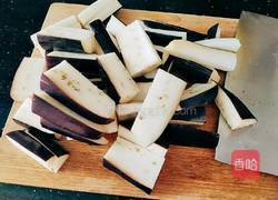 牛腩鱼香茄子的做法图解3