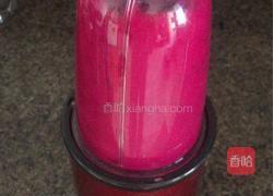 火龙果麻薯软欧包的做法图解1