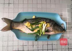 家常版皮脆肉嫩红烧鱼的做法图解3