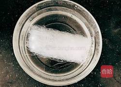 粉丝蒸南美白对虾的做法图解3