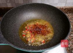 韭菜炒猪肝的做法图解10