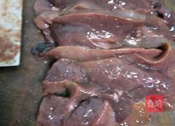 蒜苗炒猪肝的做法图解4