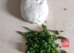 葱油饼的做法图解3