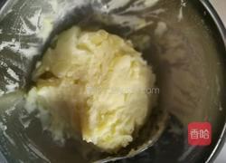 土豆火腿虾仁饼的做法图解2