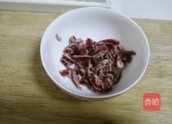 蒜苔炒牛肉的做法图解3