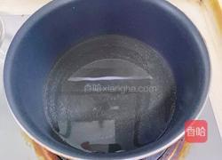 ㊙️懒人必备|10分钟就能吃到的爆香葱油面的做法图解3