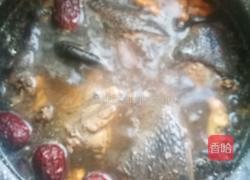 黑豆桃仁乌鸡汤的做法图解3