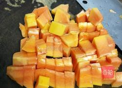 木瓜炖牛奶的做法图解2