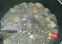 银耳莲子羹的做法图解15