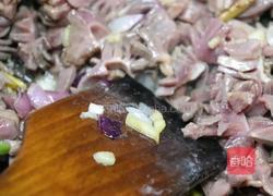 韩辣鸭胗拌面的做法图解12