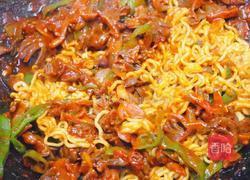 韩辣鸭胗拌面的做法图解15