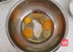 空气炸锅版 老式蜂蜜蛋糕的做法图解2