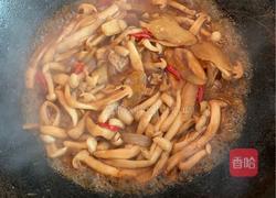 白玉菇炒肉丝的做法图解6