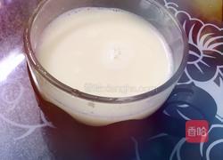 鲜榨黄豆浆的做法图解2