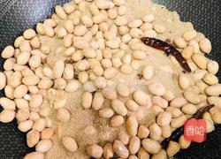 盐焗花生米的做法图解3