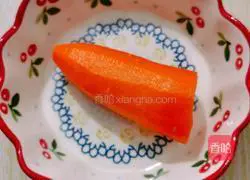 Illustration of how to make carrot juice 1