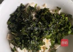 香椿芽拌嘴小豆腐的做法图解4