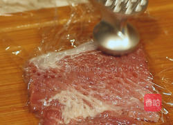 茄汁菌菇猪扒饭的做法图解1