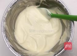 草莓水果奶油蛋糕（六寸）的做法图解13