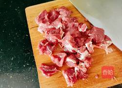 土豆烧牛腱的做法图解3