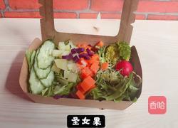 每天一道减肥餐：蔬菜沙拉的做法图解5