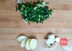 糖醋带鱼段的做法图解3