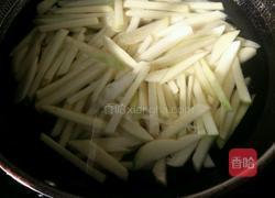 空气炸锅薯条的做法图解3