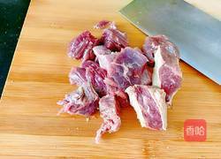 番茄鸡蛋牛腩汤的做法图解3