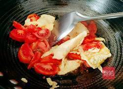 番茄鸡蛋牛腩汤的做法图解11