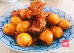 Illustration of how to cook chicken legs with quail eggs 8