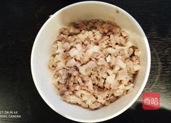 酱肉包子的做法图解1