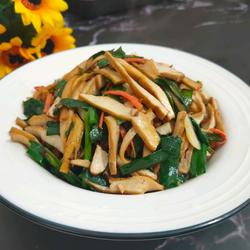 韭菜炒豆腐干的做法[图]