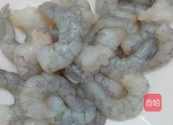 西兰花炒虾仁的做法图解3