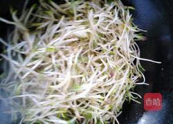 甜韭菜炒鸡蛋之春机的做法图解3