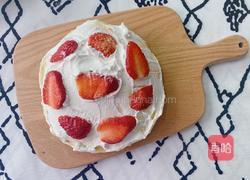 ㊙️细腻嫩滑|完胜甜品店的草莓芒果千层的做法图解16