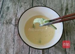 炸香椿鱼儿的做法图解6