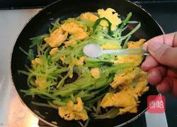 莴笋炒鸡蛋的做法图解19