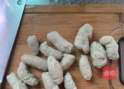 麻辣面筋炒芹菜的做法图解1