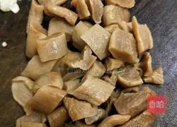 Illustration of how to make fried salted dried radish with tomatoes 2