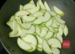 西葫芦炒肉的做法图解7