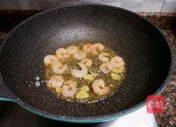 韭黄炒虾仁的做法图解7