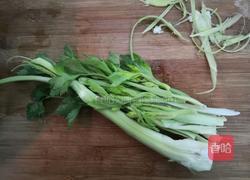 爆炒西芹木耳的做法图解7