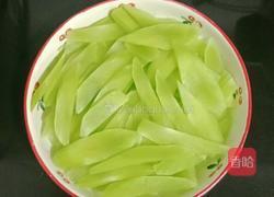 莴笋炒猪舌的做法图解5