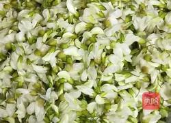 蒸槐花的做法图解3