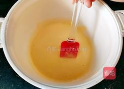 芒果猕猴桃生日蛋糕的做法图解7