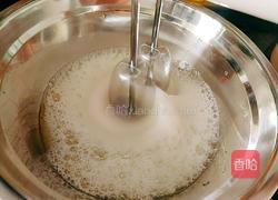 芒果猕猴桃生日蛋糕的做法图解8