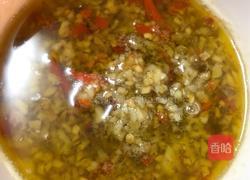 蒜蓉花甲粉丝煲的做法图解4