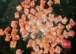 豌豆炒腊肠的做法图解7