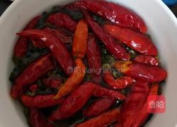 香辣猪蹄（电磁炉)的做法图解1